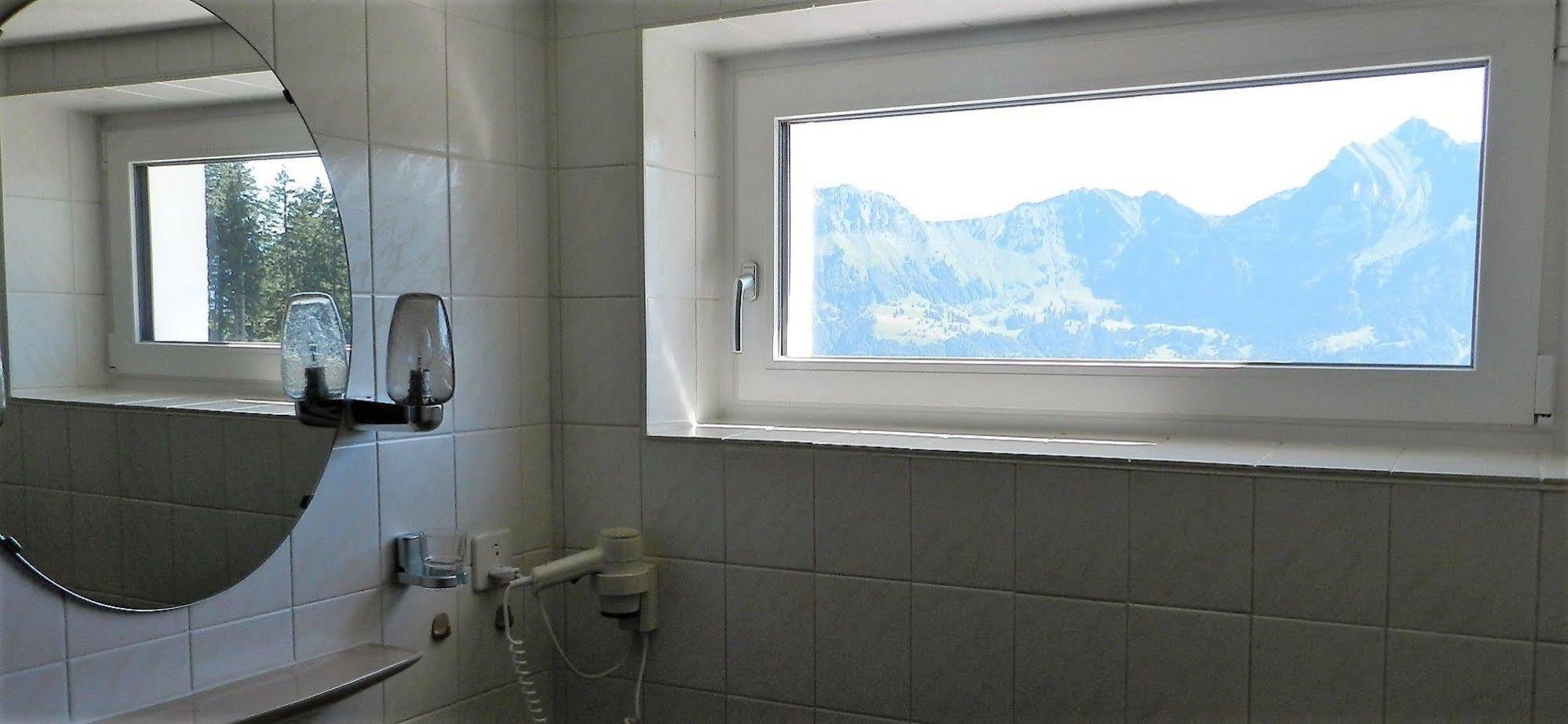 Hotel Pizzeria Mittenwald Flums Extérieur photo